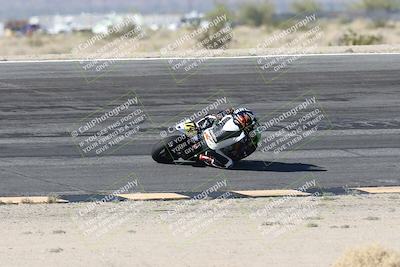 media/Dec-07-2025-CVMA (Sun) [[3e7d2de5dc]]/Race 5-Formula UL-CVMA Hooligans-American Thunder/